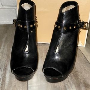 Michael Kors Black Leather Heels Size 9